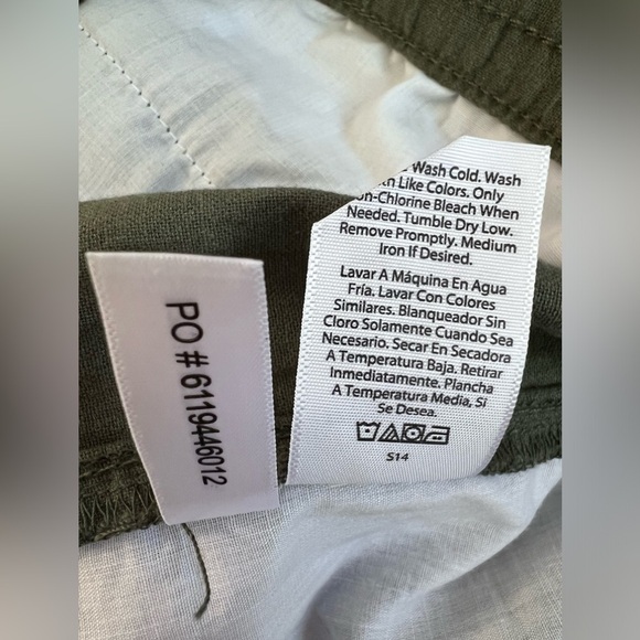 No Boundaries Green Casual Shorts Pull On Elastic Waist Flat Front Size 3XL - Picture 8 of 9